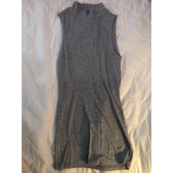 New High Neck Ribbed Tank - Picture 2 of 2